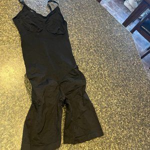 Shein Lightly Shaping Solid Seamless Comfortable Shapewear Bodysuit